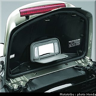 honda_goldwing_2007_050.jpg