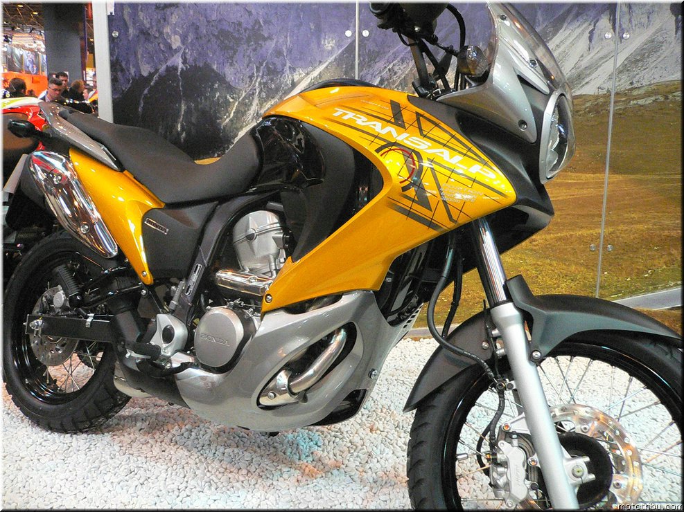 MOTO 