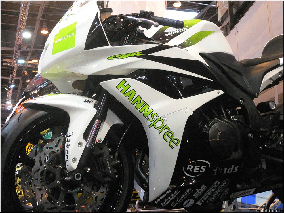 MOTO 