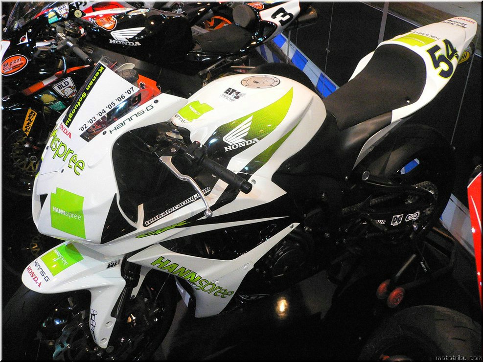MOTO 