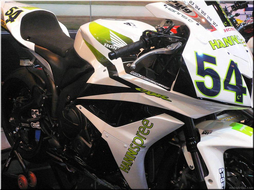 MOTO 