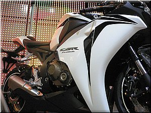 honda-mondial2007-003.JPG