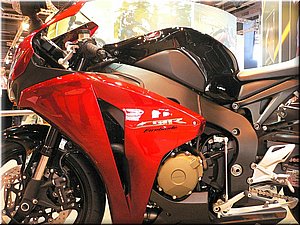 honda-mondial2007-055.JPG