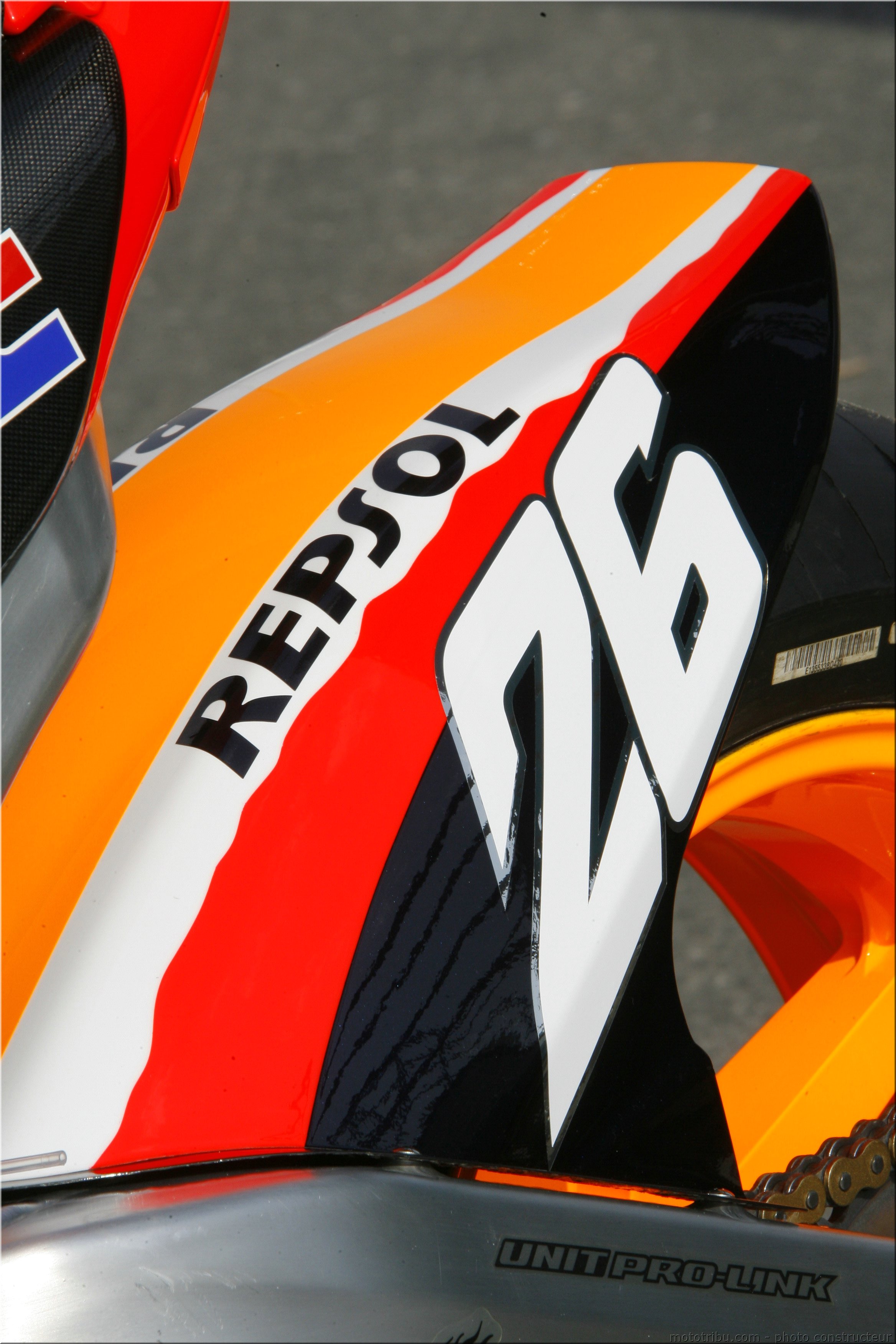 MOTO 