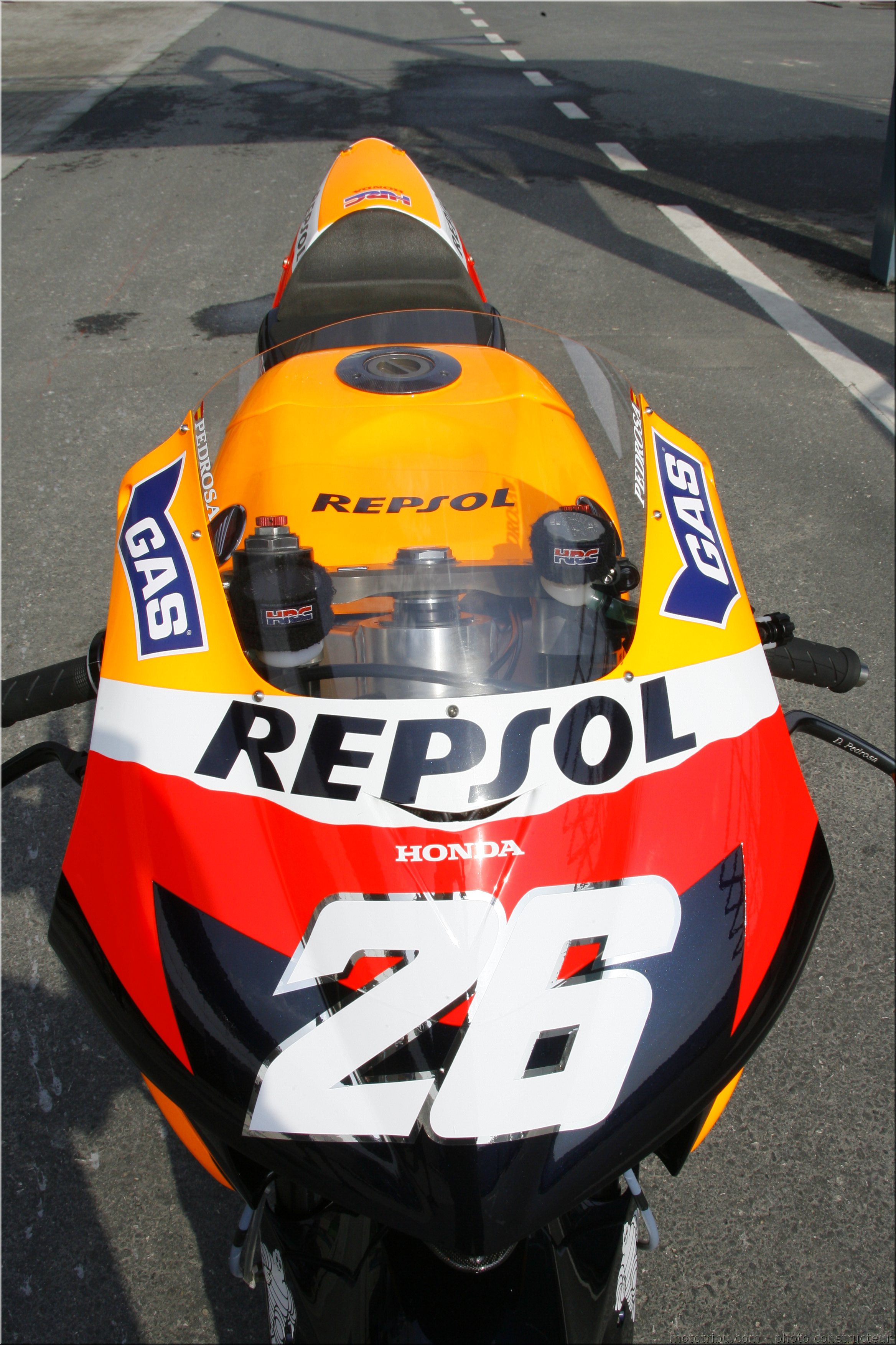 MOTO 