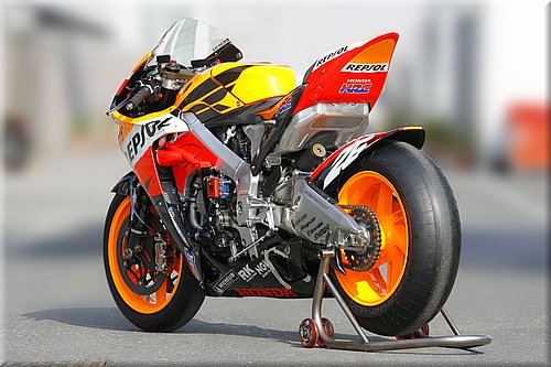 honda2007-pedrosa--011.jpg