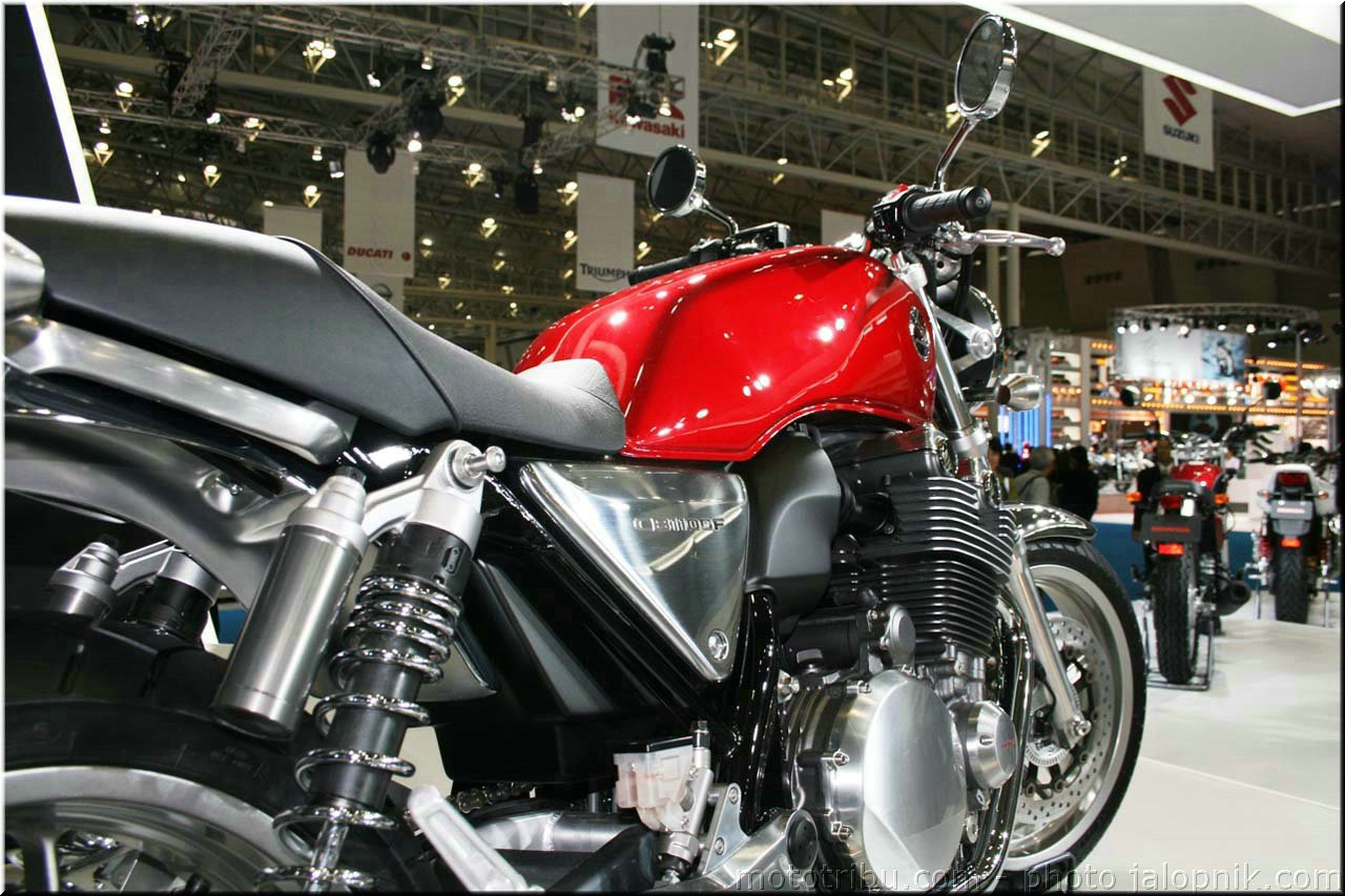 MOTO 