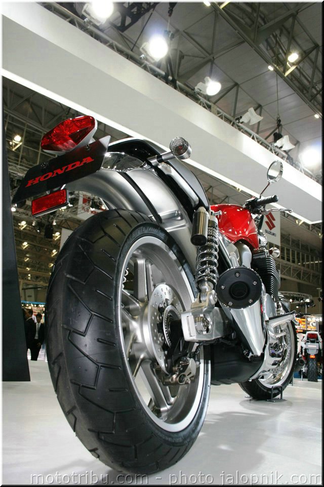 MOTO 