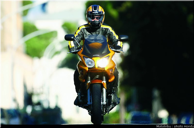 honda_cbf_1000_2008_002