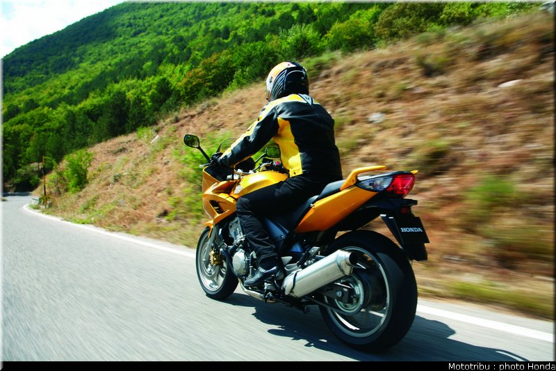 honda_cbf_1000_2008_012