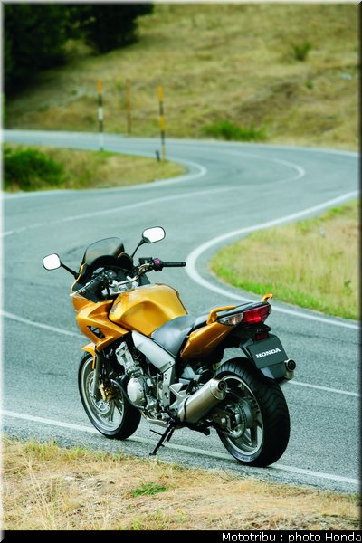 honda_cbf_1000_2008_016