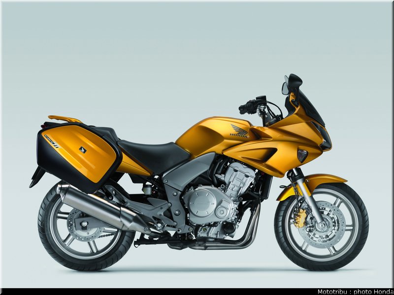 honda_cbf_1000_2008_025