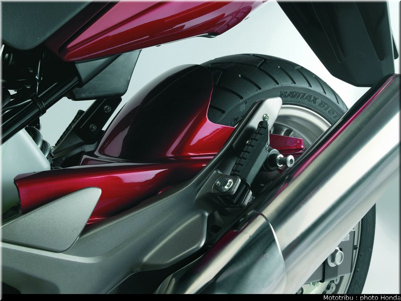 honda_cbf_1000_2008_037