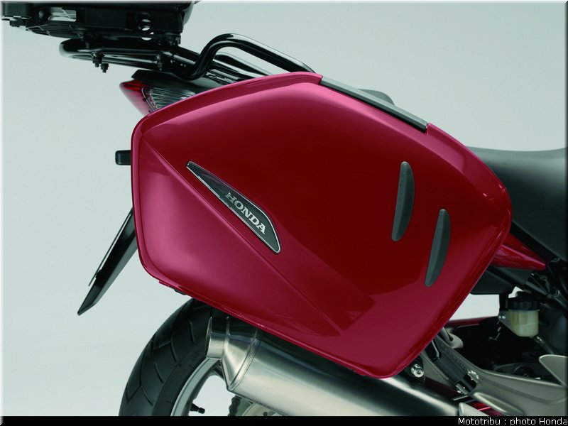 honda_cbf_1000_2008_047