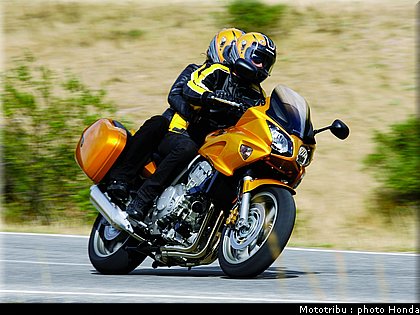 honda_cbf_1000_2008_004.jpg