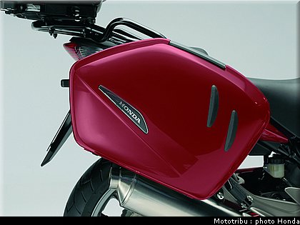 honda_cbf_1000_2008_047.jpg