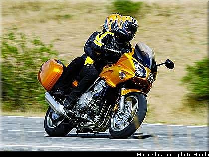 honda_cbf_1000_2008_004.jpg