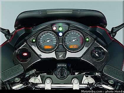 honda_cbf_1000_2008_036.jpg