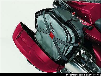 honda_cbf_1000_2008_046.jpg