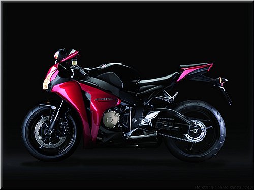 honda-1000cbr-2008-0018.jpg