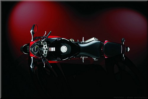 honda-1000cbr-2008-0024.jpg