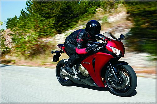 honda-1000cbr-2008-0026.jpg