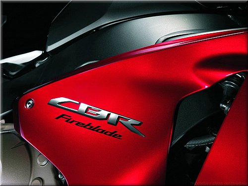 honda-1000cbr-2008-0036.jpg