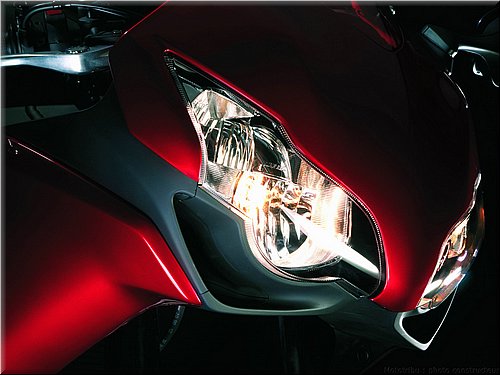 honda-1000cbr-2008-0042.jpg