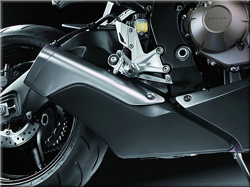 honda-1000cbr-2008-0053.jpg