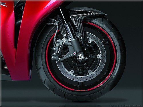 honda-1000cbr-2008-0059.jpg