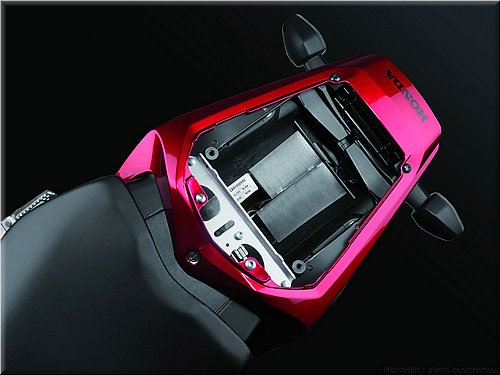 honda-1000cbr-2008-0068.jpg