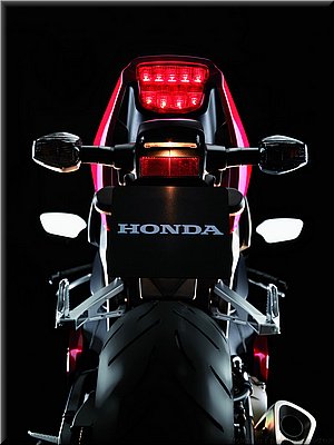 honda-1000cbr-2008-0074.jpg