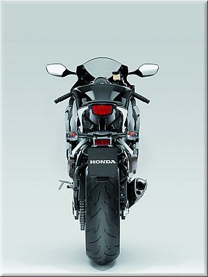 honda-1000cbr-2008-0118.jpg
