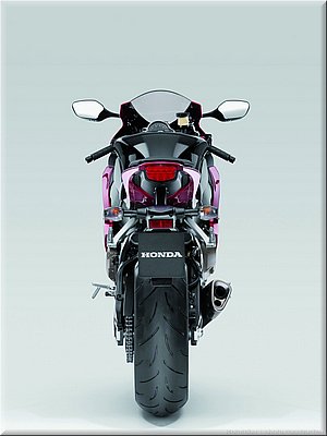 honda-1000cbr-2008-0119.jpg