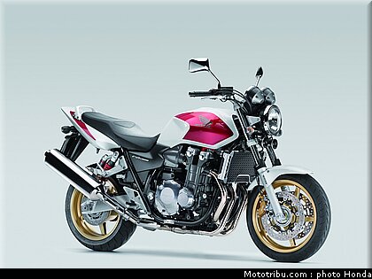 honda_1300cb_2008_011.jpg