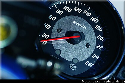 honda_1300cb_2008_013.jpg