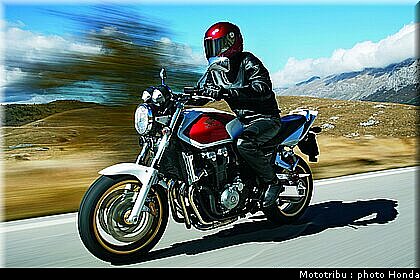 honda_1300cb_2008_002.jpg