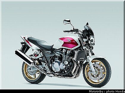 honda_1300cb_2008_007.jpg