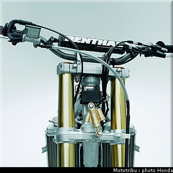 honda_450crf_2008_019.jpg