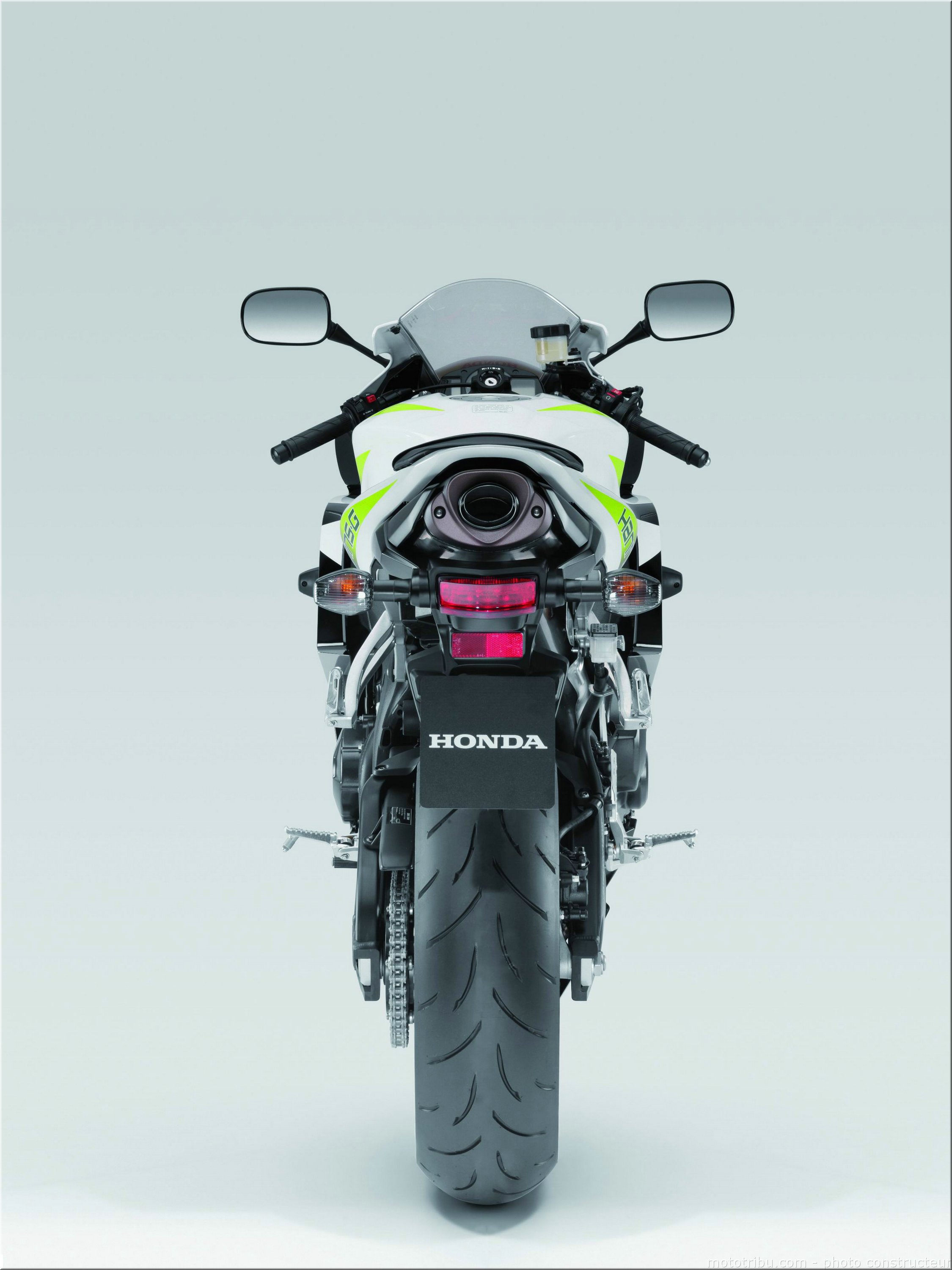 MOTO 