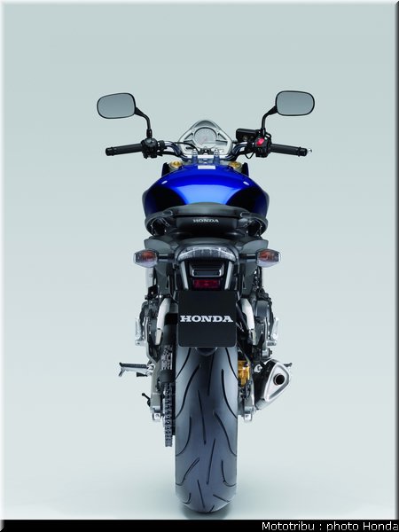 honda_600hornet_2008_038