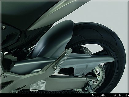 honda_600hornet_2008_050.jpg