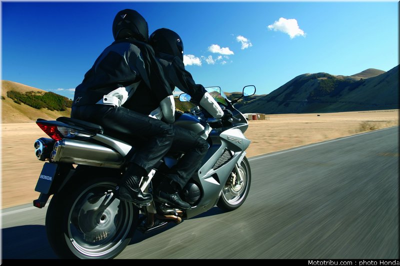 honda_800_vfr_2008_003