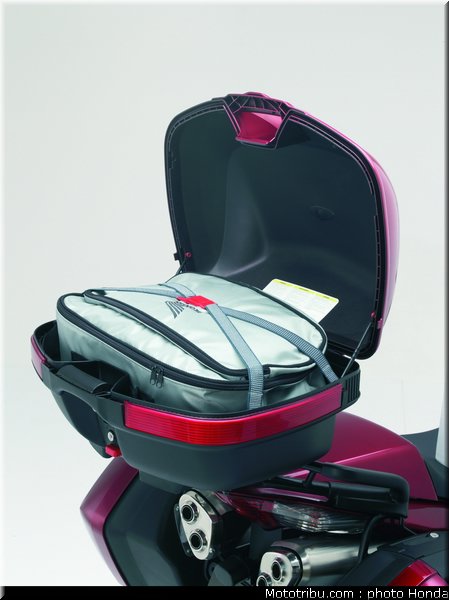 honda_800_vfr_2008_028