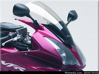 honda_800_vfr_2008_019.jpg