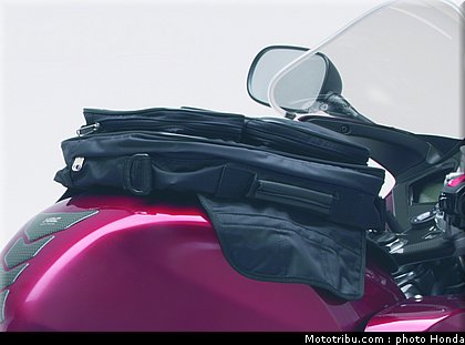 honda_800_vfr_2008_022.jpg