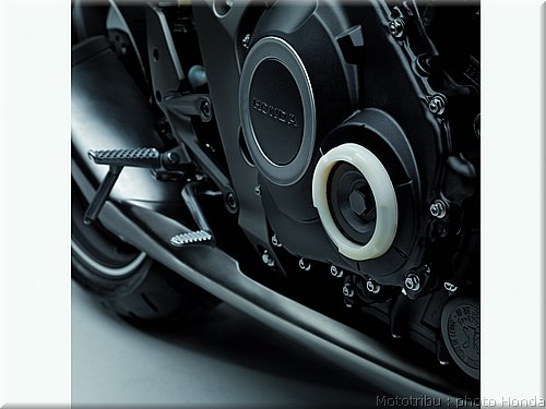 cb1000r_2008_accessoires_24.jpg