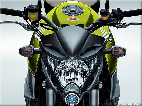 honda_cb1000r_2008_32.jpg