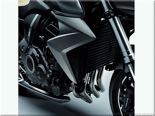 honda_cb1000r_2008_35.jpg
