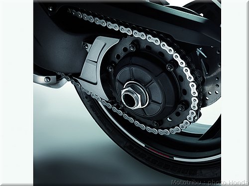 honda_cb1000r_2008_37.jpg